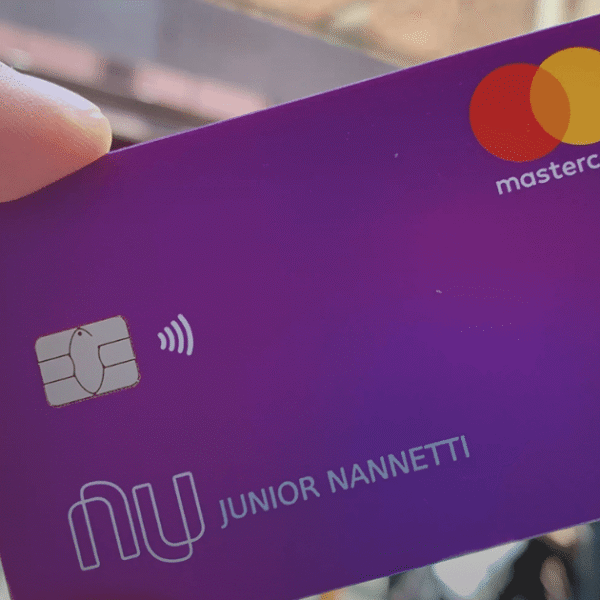 Porquinho Banco Inter x Caixinha Nubank: qual rende mais em 2025?